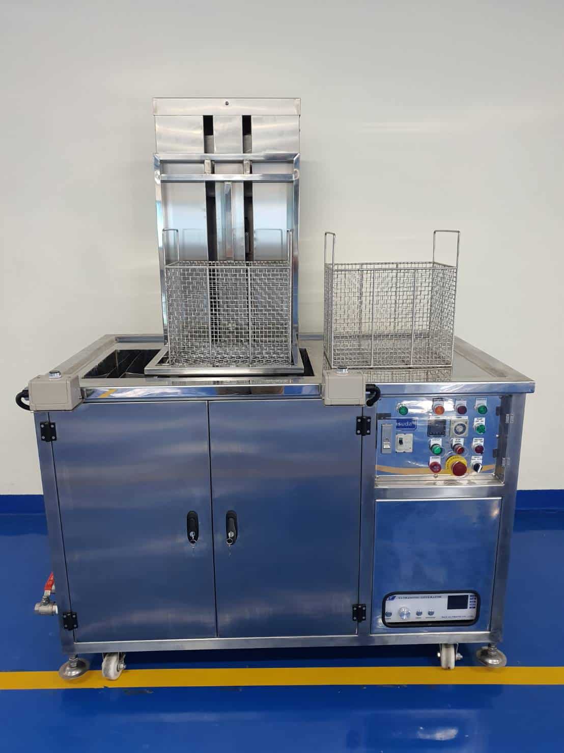 Single Tank Ultrasonic Cleaning Machine Model PSD-1024TP